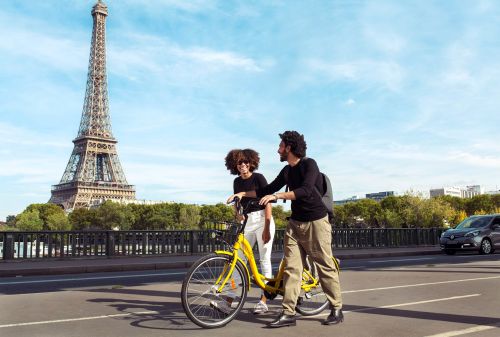 ofo进入巴黎的这一刻，共享单车的竞争格局已一锤定音